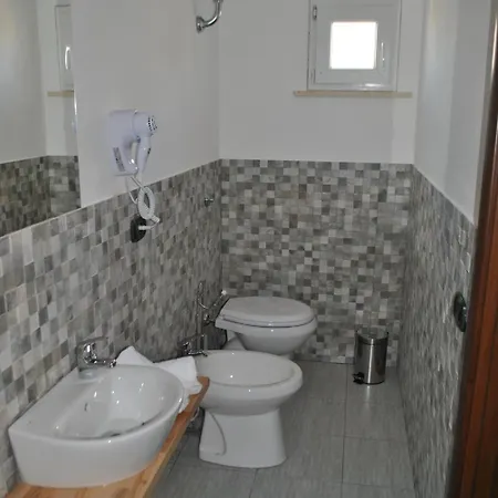 Konukevi Raxul 3*