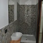 拉鲁克斯酒店 3* Sestu