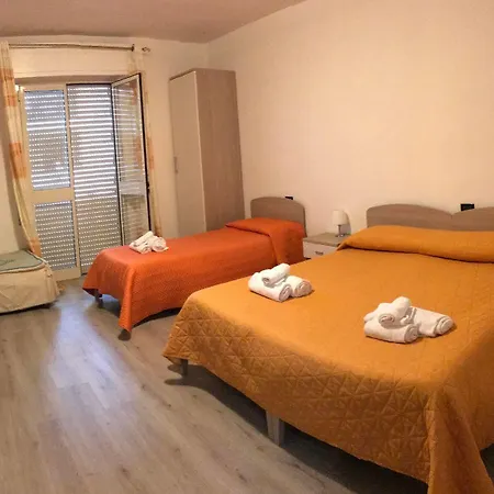 Guest house Raxul 2*